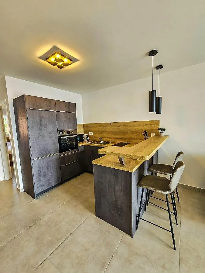 Aenona Beach Apartment Nin Croatia