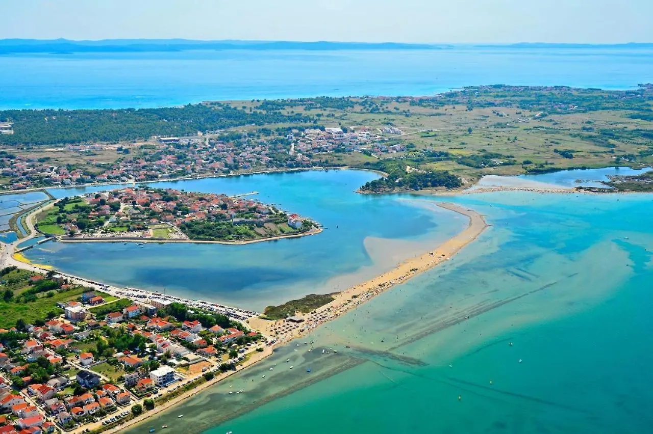 Aenona Beach Apartment Nin Croatia